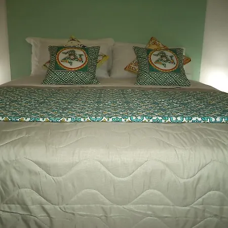 Locami Holiday&rooms Stabile 105 Bed & Breakfast *