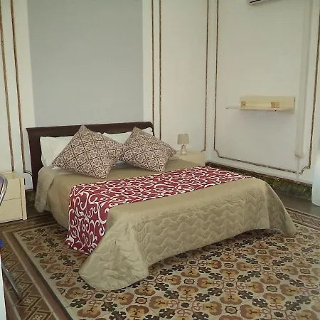 Locami Holiday&rooms Stabile 105 * Palermo