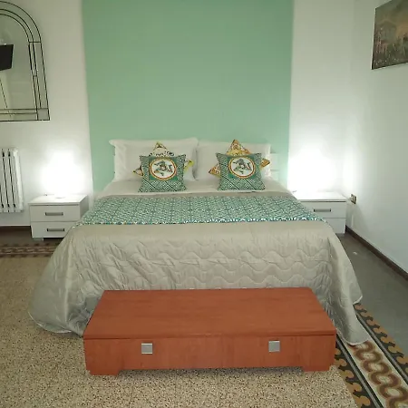Bed and breakfast Locami Holiday&rooms Stabile 105