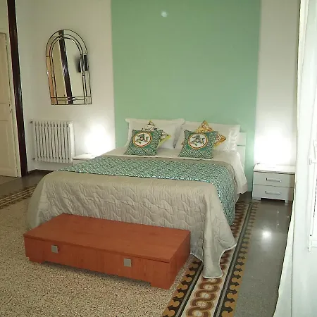 Bed and breakfast Locami Holiday&rooms Stabile 105 Palermo